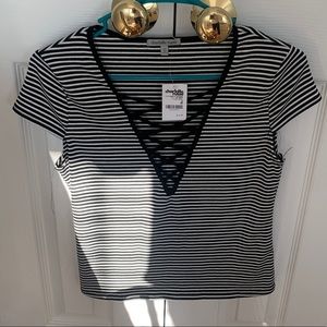 Strapped front short sleeve